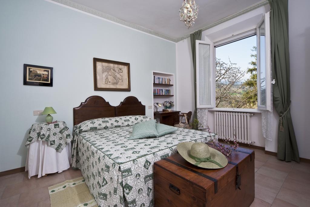 Podere Oliveta ปอจจิบองซี ภายนอก รูปภาพ