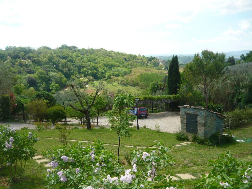 Podere Oliveta ปอจจิบองซี ภายนอก รูปภาพ