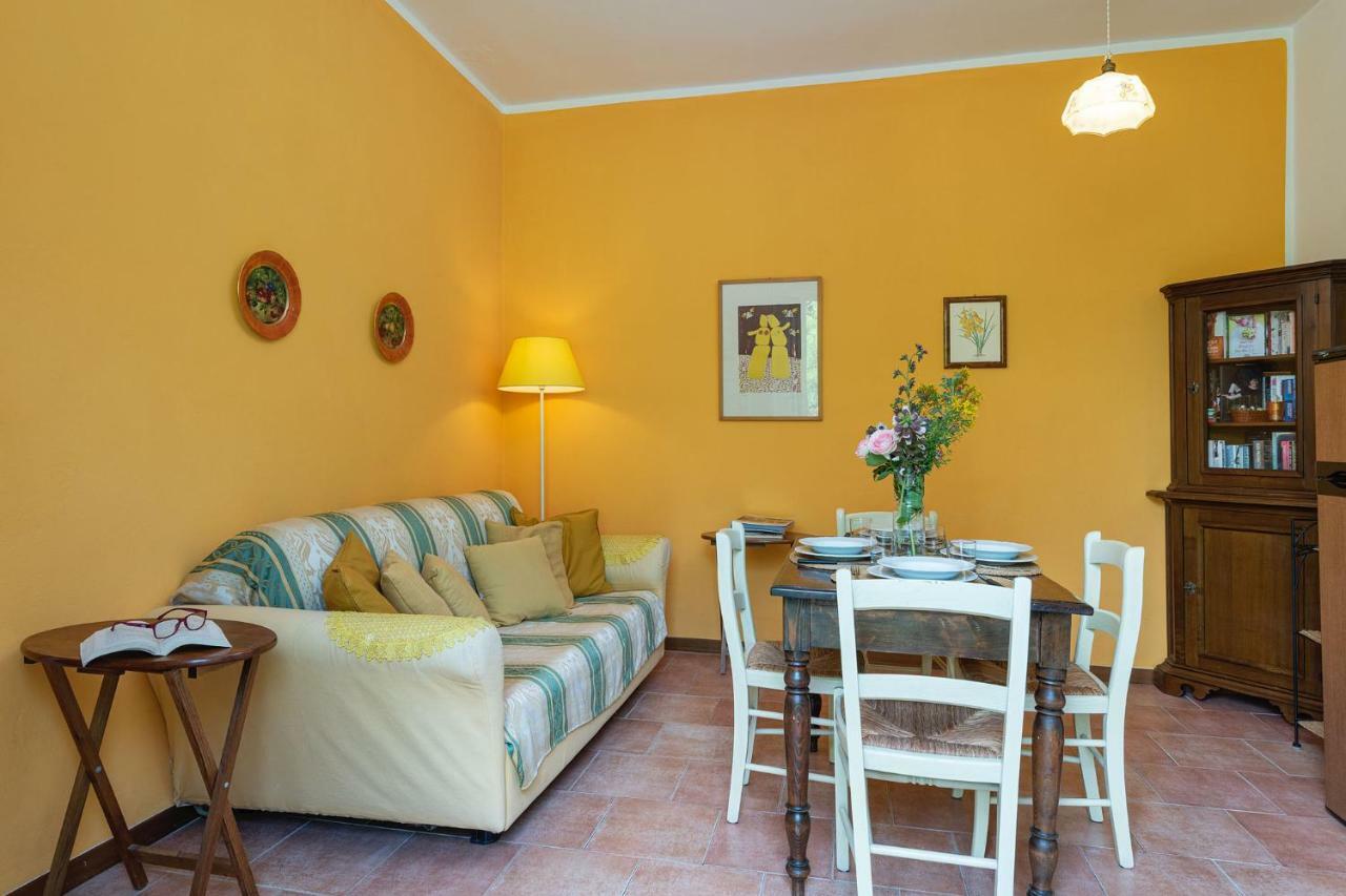 Podere Oliveta ปอจจิบองซี ภายนอก รูปภาพ