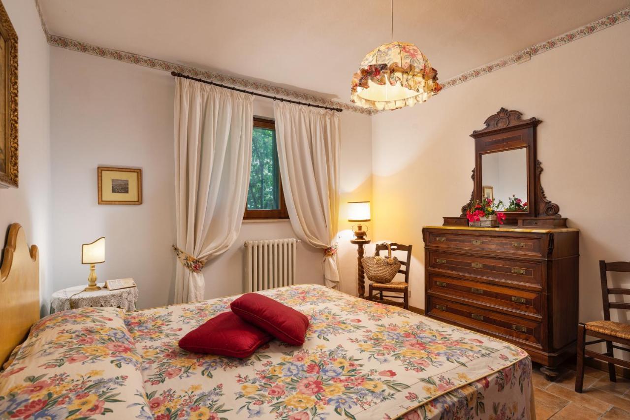 Podere Oliveta ปอจจิบองซี ภายนอก รูปภาพ